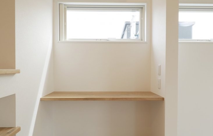 キッチン横造作棚